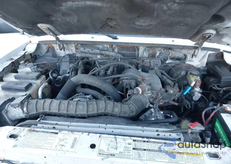 2000 Ford Ranger Xl/Xlt из США, поврежденный, VIN 1FTYR14V8YTA25145